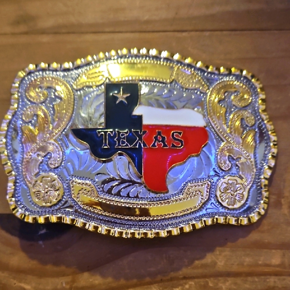 Texas State Belt Buckle with Gold and Silver Accents